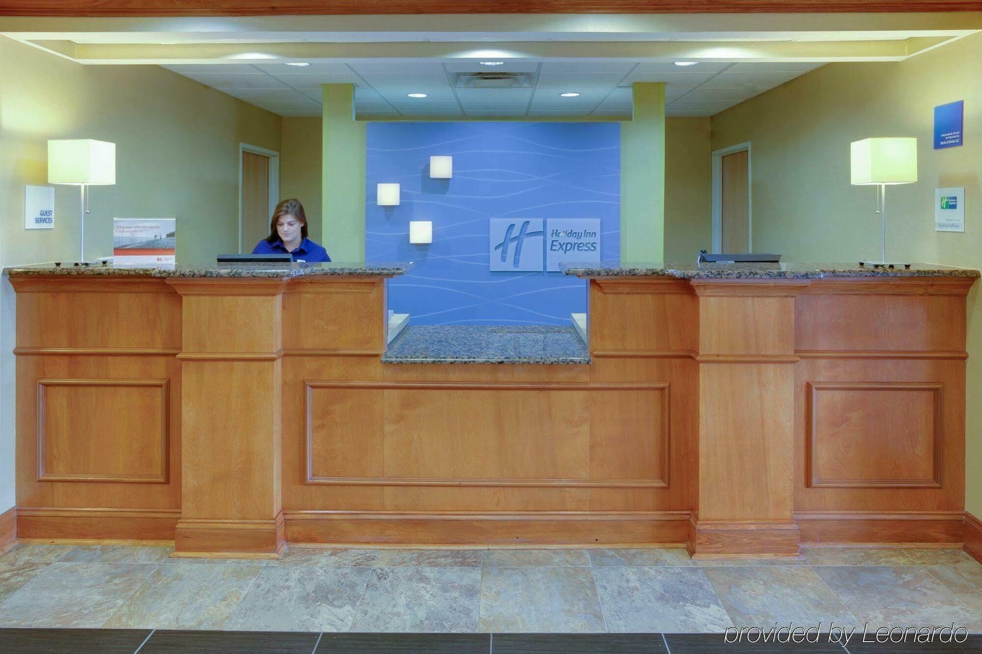 Holiday Inn Express Charles Town By Ihg Shenandoah Junction Eksteriør billede